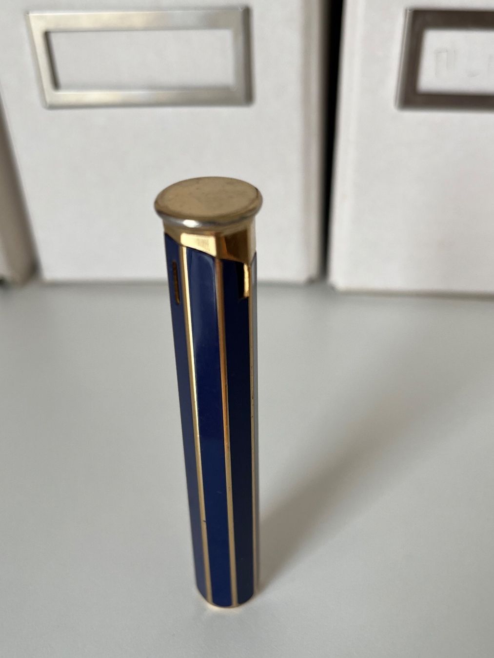 Pierre Cardin Accendini: Accendino Pierre Cardin Vintage – Usato da Freienbach venduto da alile 1