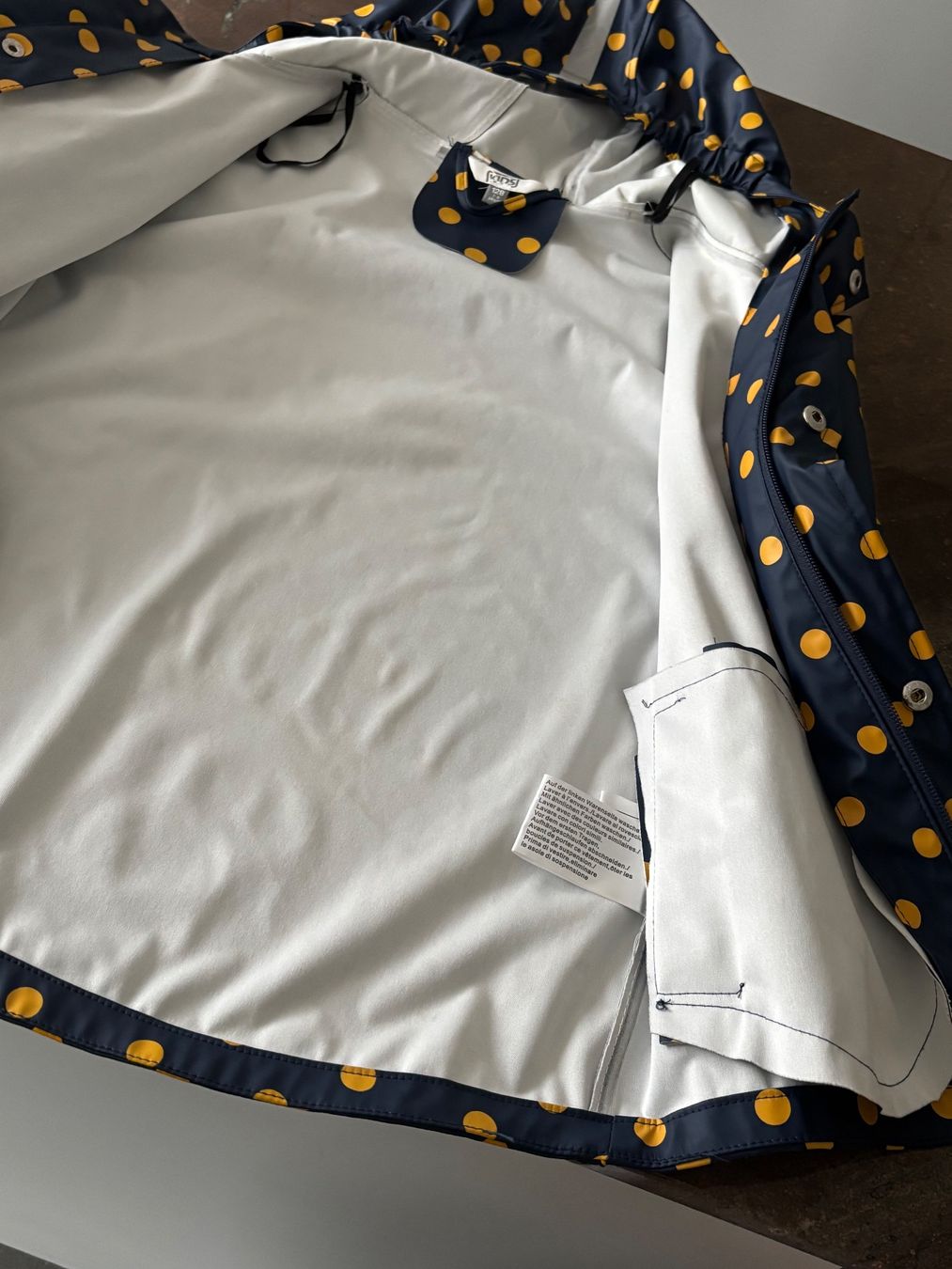 Giacche & Cappotti: Regenjacke Gr. 128, wasserdicht – Usato da Zürich venduto da engebrunau 2