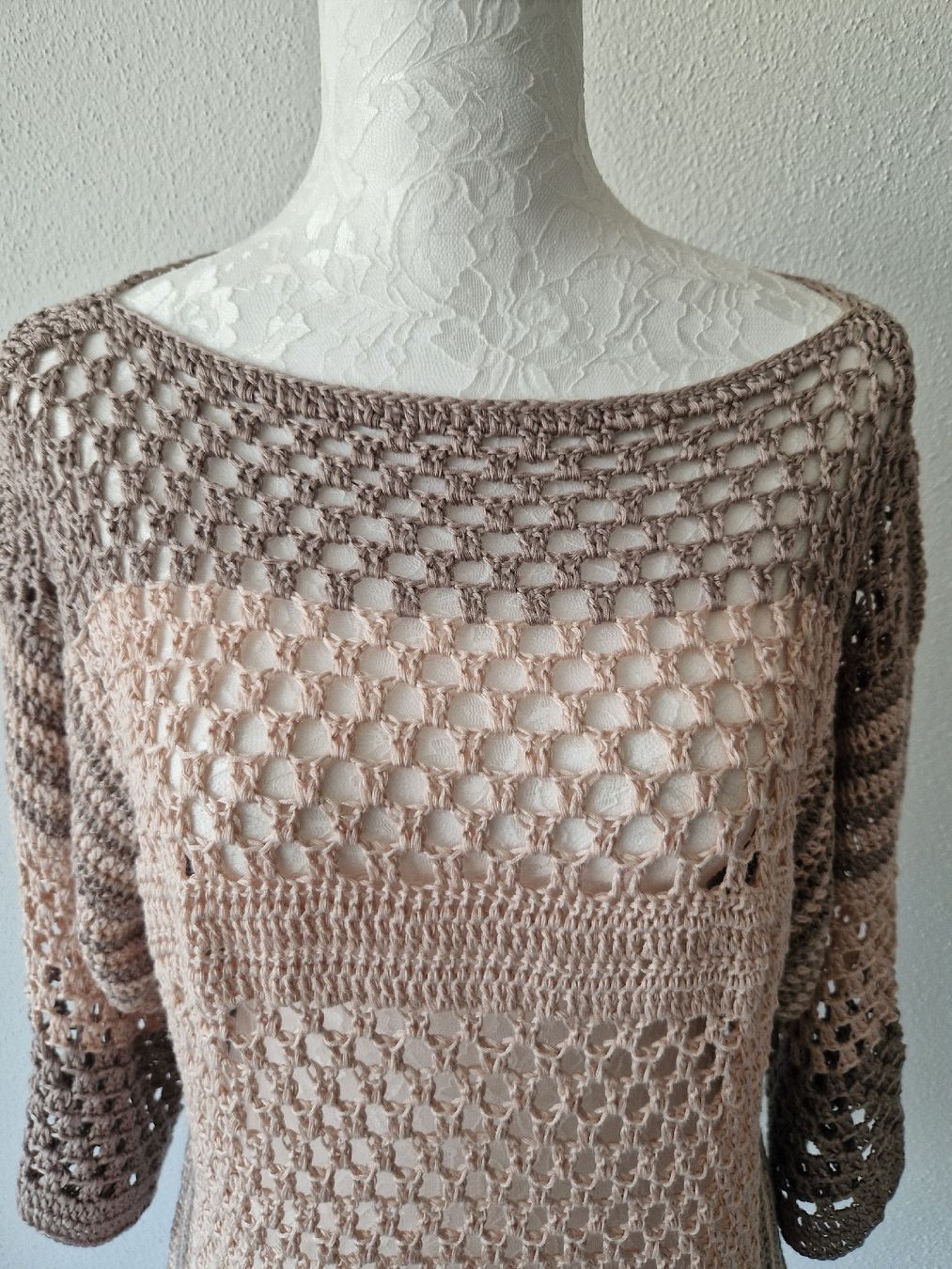 Pulls & Sweat-shirts: PULL HANDMADE EN CROCHET  – Neuf avec emballage d'origine à Camorino par JPHANDMADE1 2