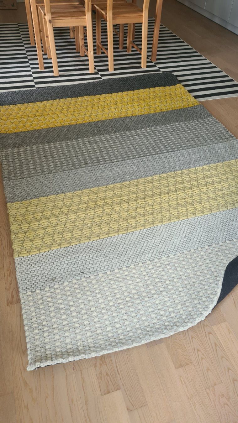 Tappeti: Designer rug – Usato da Embrach venduto da mba_ttk7