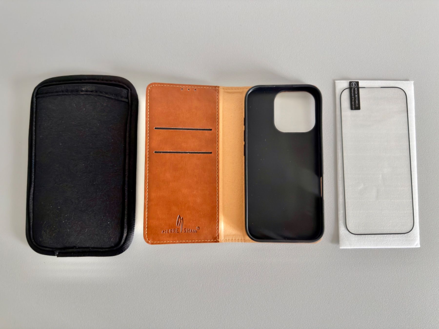 Apple Cover & Protezioni schermo: iPhone 16 Pro Hülle hellbraun inkl. Neoprenhülle – Nuovo e nell'imballaggio originale da Rupperswil venduto da Pingele 1