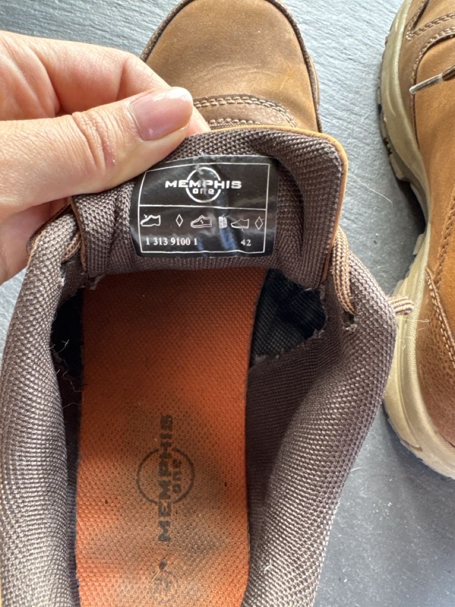 Chaussures hommes: Memphis One Halbschuhe braun Gr. 42 – D'occasion à Unterseen par itslisasp 1