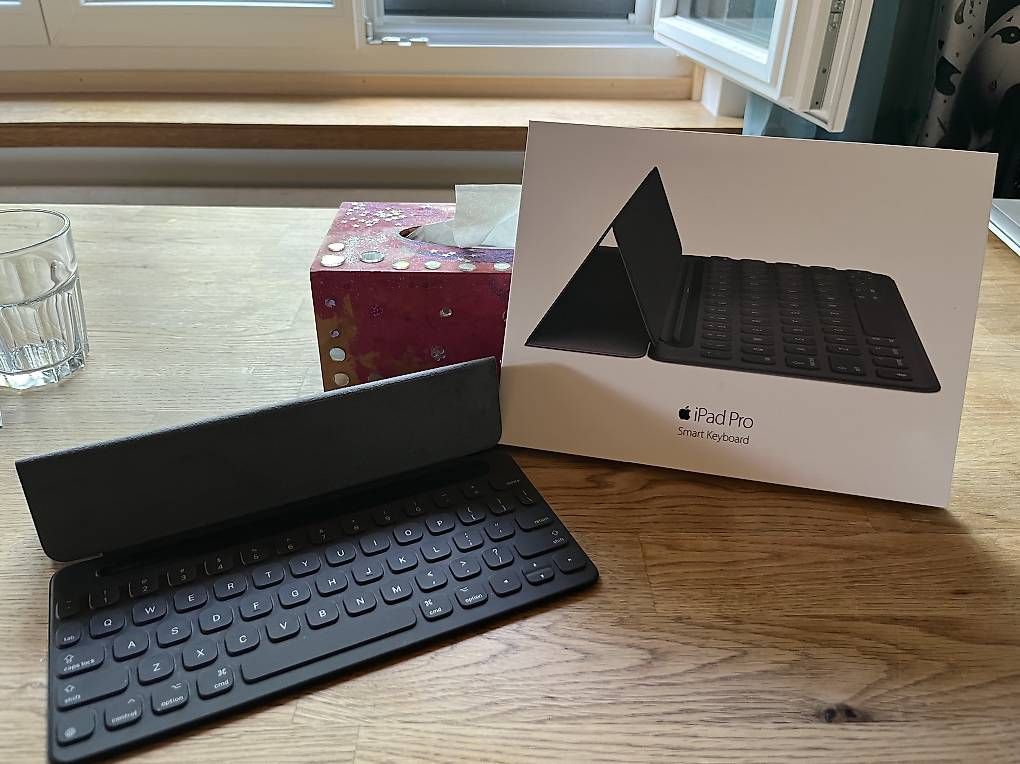 Apple Tastiere: Smart Keyboard iPad pro – Usato da Schüpfen venduto da donald79
