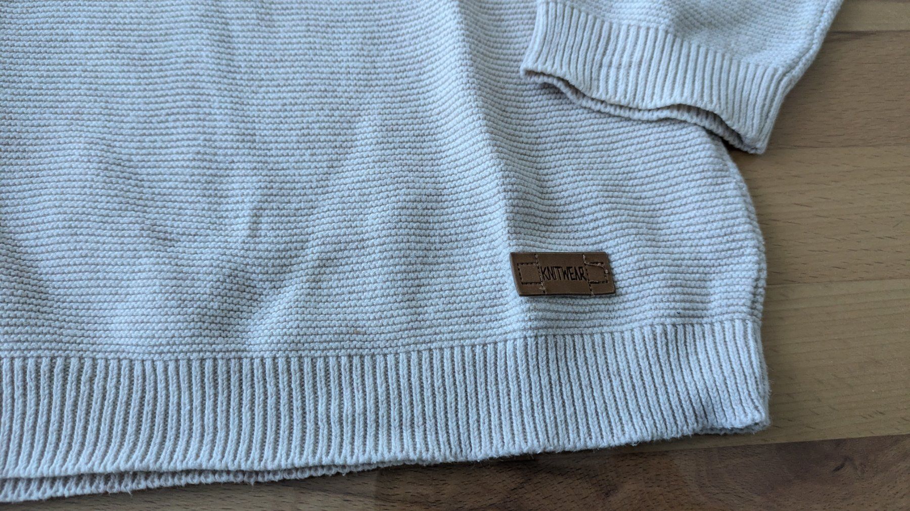 Pulls et sweat-shirts: Schicker Sfera Pullover - ca. Gr. 122 – D'occasion à Staufen par Fleby84 2