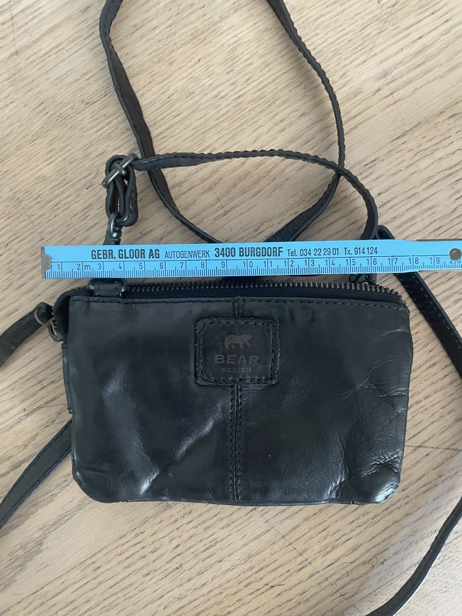 Borse da donna: Umhängetasche von Bear Design aus Leder – Usato da Wetzikon ZH venduto da phare 4