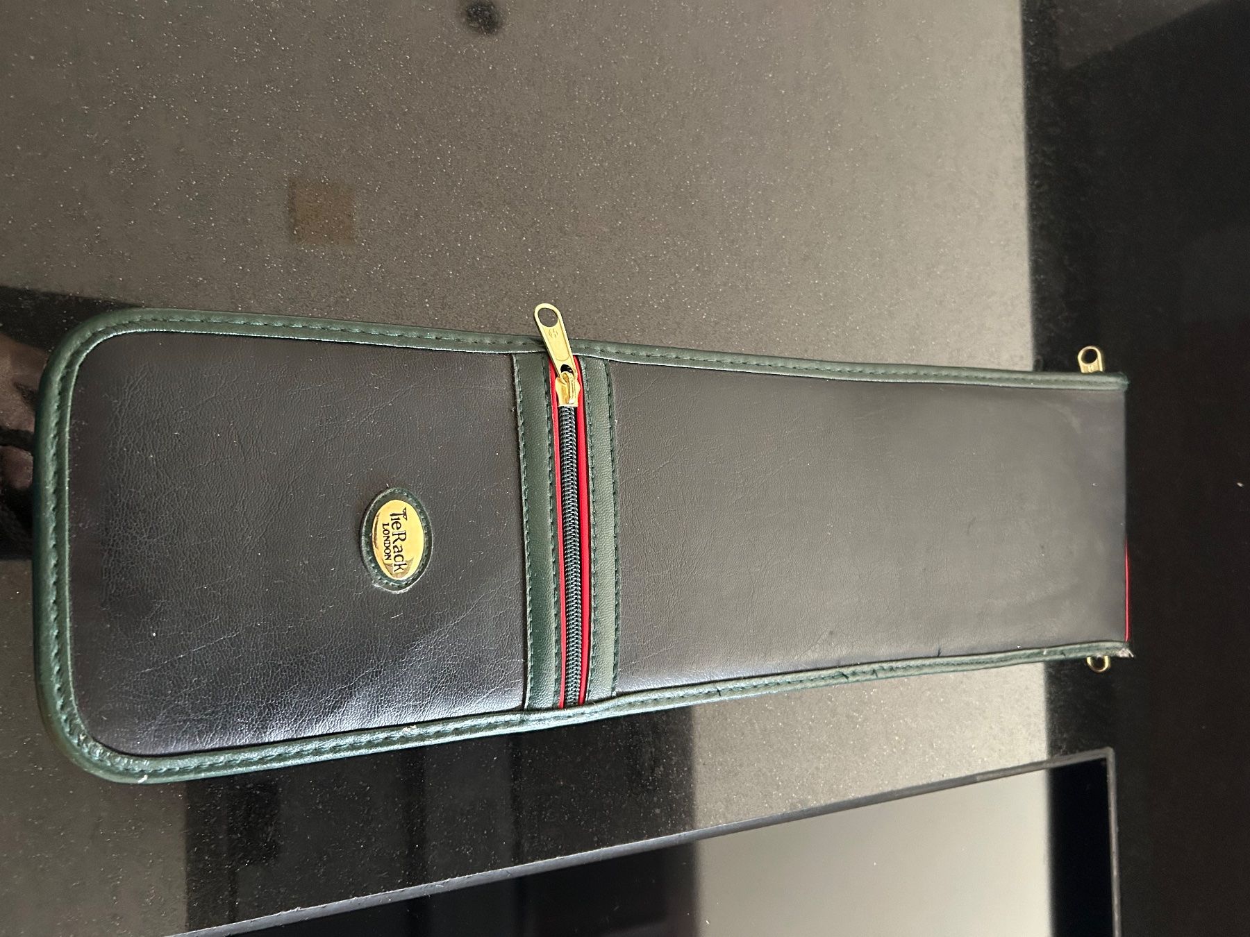 Cravates: Krawattenaufbewahrer Tie Rack – D'occasion à Zumikon par Uranus88 2
