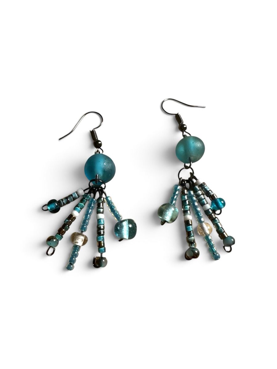 Orecchini pendenti & Orecchini a lobo: Boucles bulle bleu mat – Nuovo (secondo la descrizione) da St-Saphorin-Morges venduto da chl_s5rr