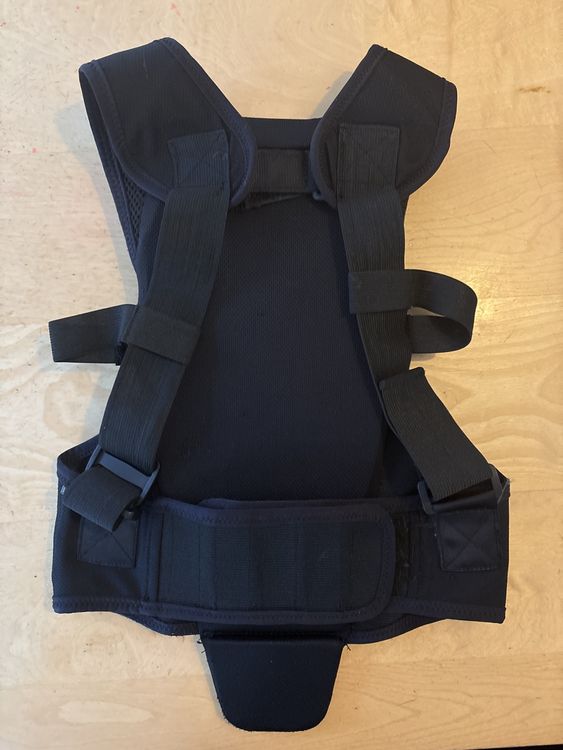 Felix Bühler Protections: Reiten Rückenschutz / Rückenprotektor Kinder – D'occasion à Bern par 24Sonne24 1