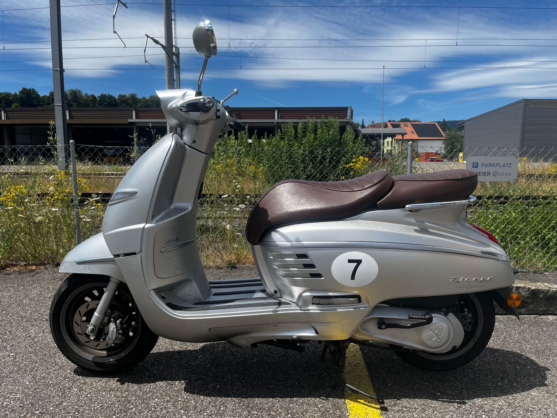 Peugeot Scooters: Peugeot Django 125cc Roller silber – D'occasion à Laufen par Dreier_Motos_AG 3