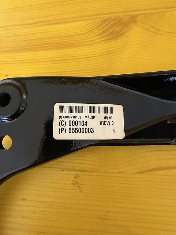 Harley-Davidson Tutti i ricambio per moto: Auspuffhalter Harley Davidson – Usato da Wohlen AG venduto da Capo13 2