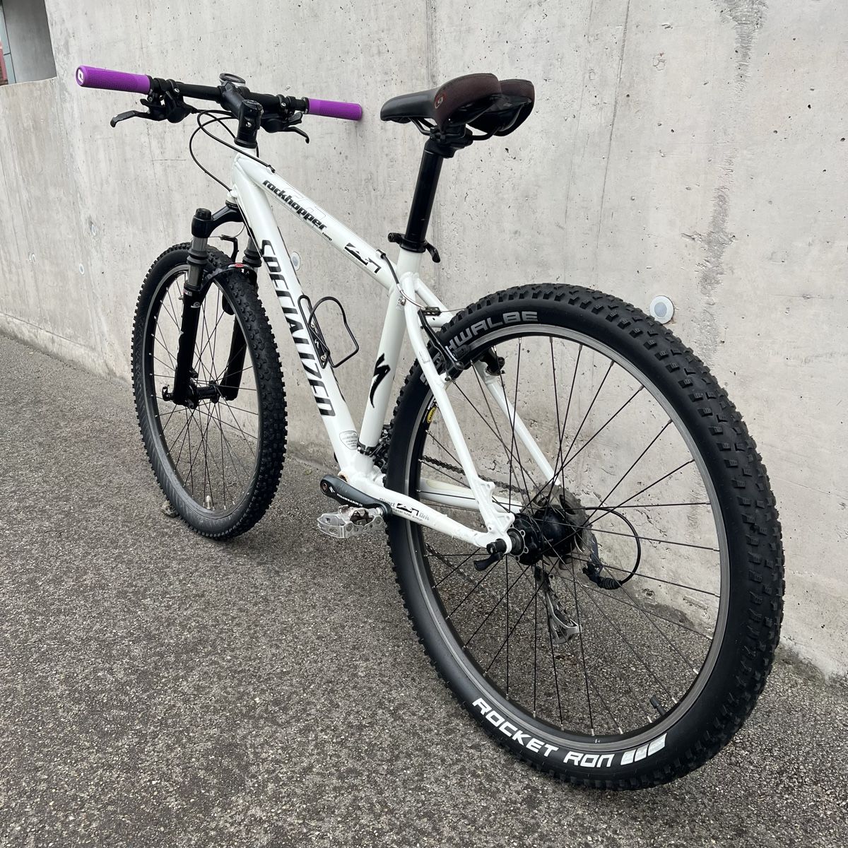 Specialized Biciclette: Specialized Rockhopper mit Shimano Deore LX – Usato da Binningen venduto da olg_yp2x 5