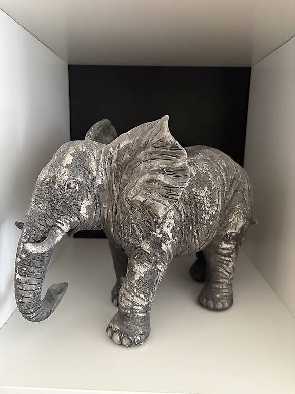 Tutte le decorazioni: Deko Elefant – Usato da Thürnen venduto da Yaroc