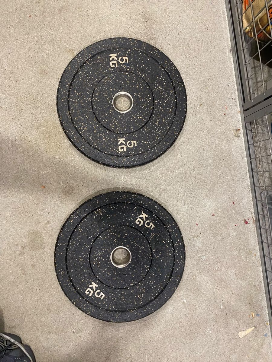 Poids & Haltères: 5kg bumper plates x2 – D'occasion à Neuchatel par Baybukalemun