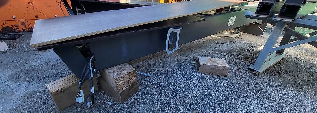 Piattaforme elevatrici & Crick: Pont élévateur 2 colonnes 4000 kgs – Usato da Leytron venduto da sfcars 3