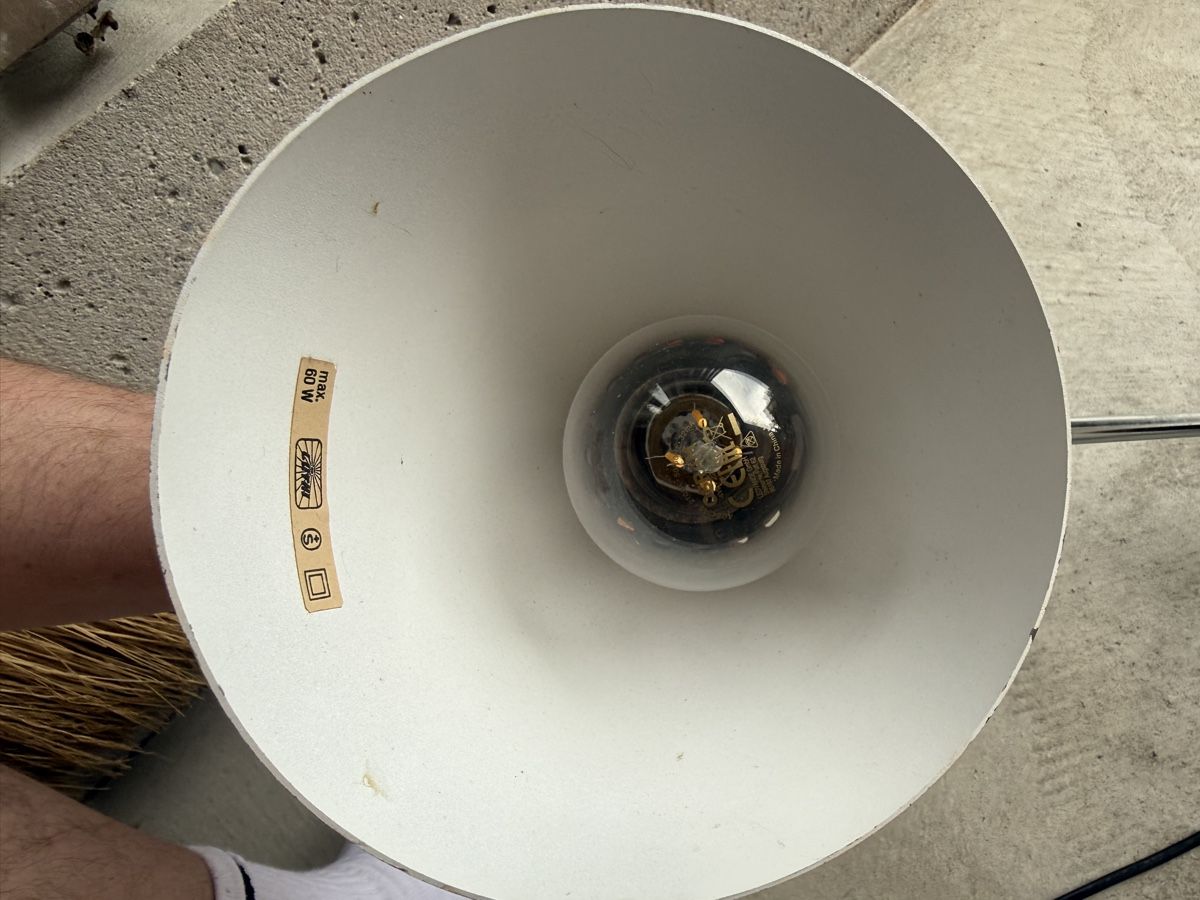 Lampade: Tischlampe Designklassiker – Usato da Pfäffikon ZH venduto da dondavide13 5