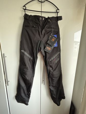 Held Motorradhose, Grösse M, neu mit Etikett, Top!
