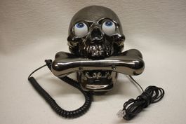 Totenkopf Telefon