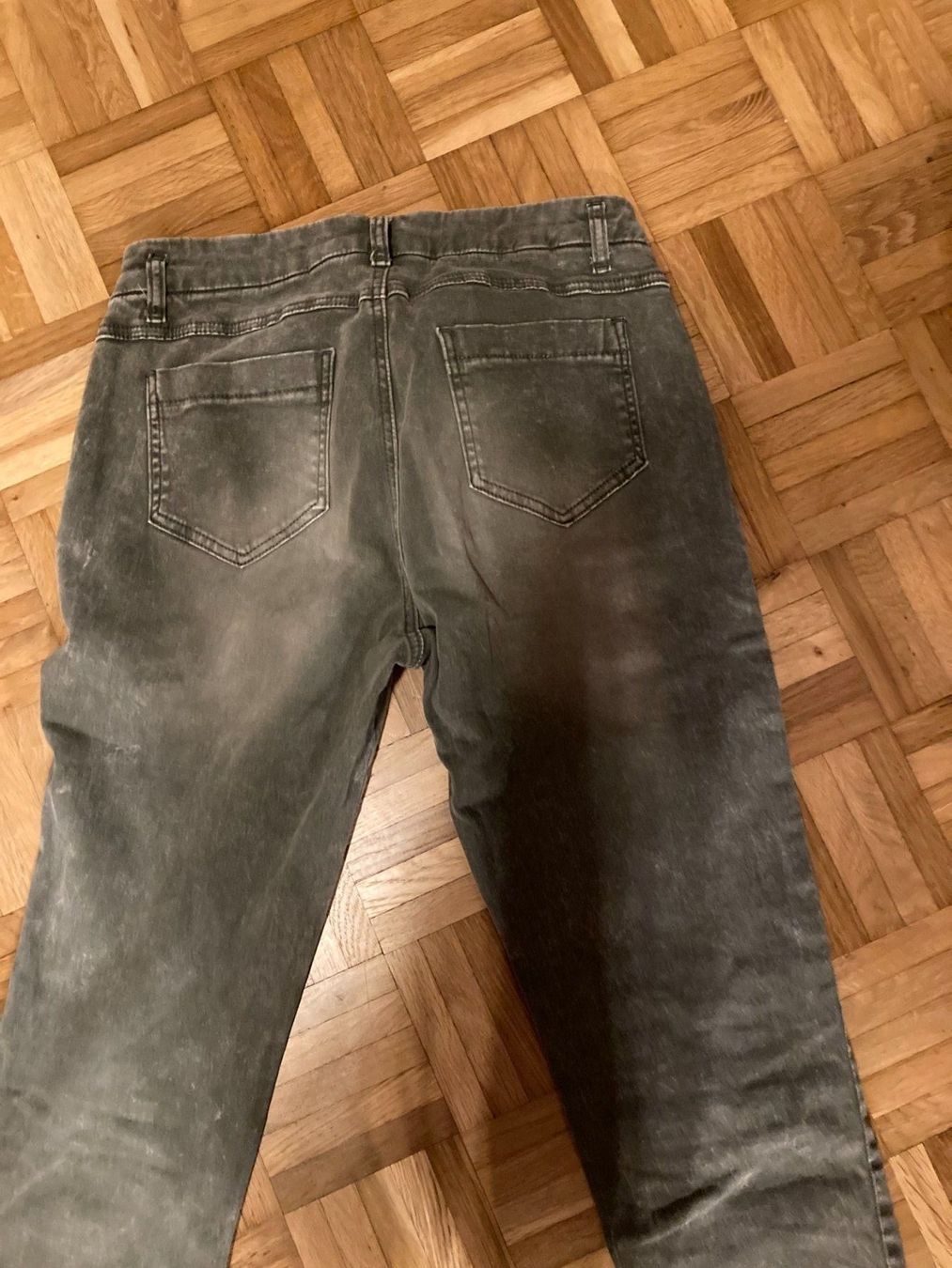 Hosen: Hose – Gebraucht aus Balsthal von dasesaro 1