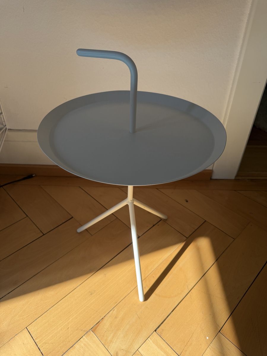 Tische: HAY Beistelltisch – Neu (gemäss Beschreibung) aus Zürich von ilanee