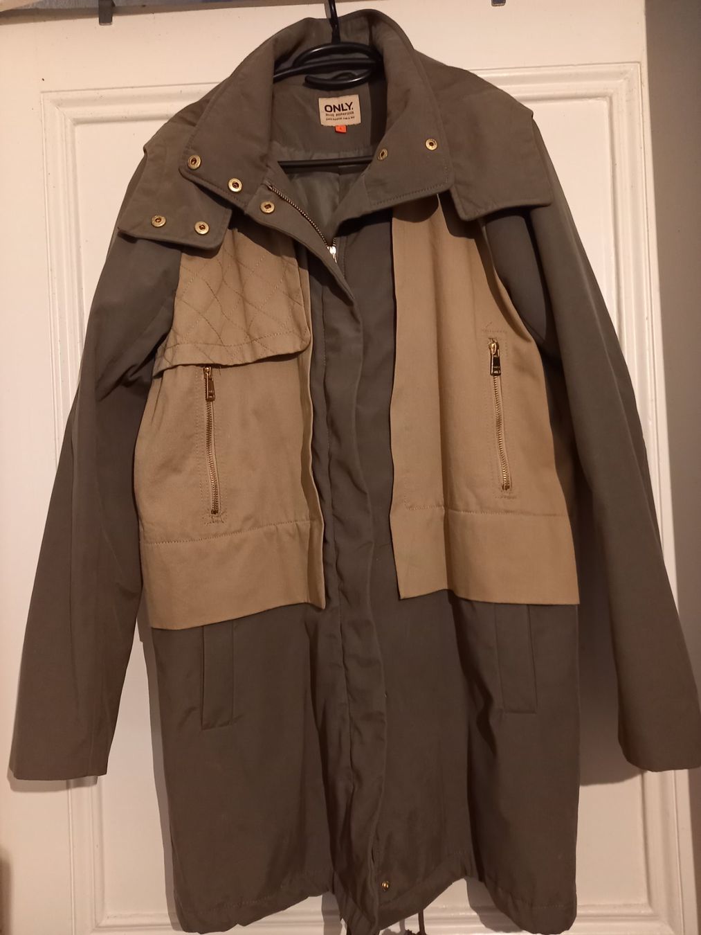 Only Mäntel: Übergangs Parka – Gebraucht aus Neuchâtel von Dualseele