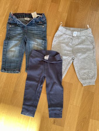 Drei Hosen (1 Jeans, 2 Stoffhosen)