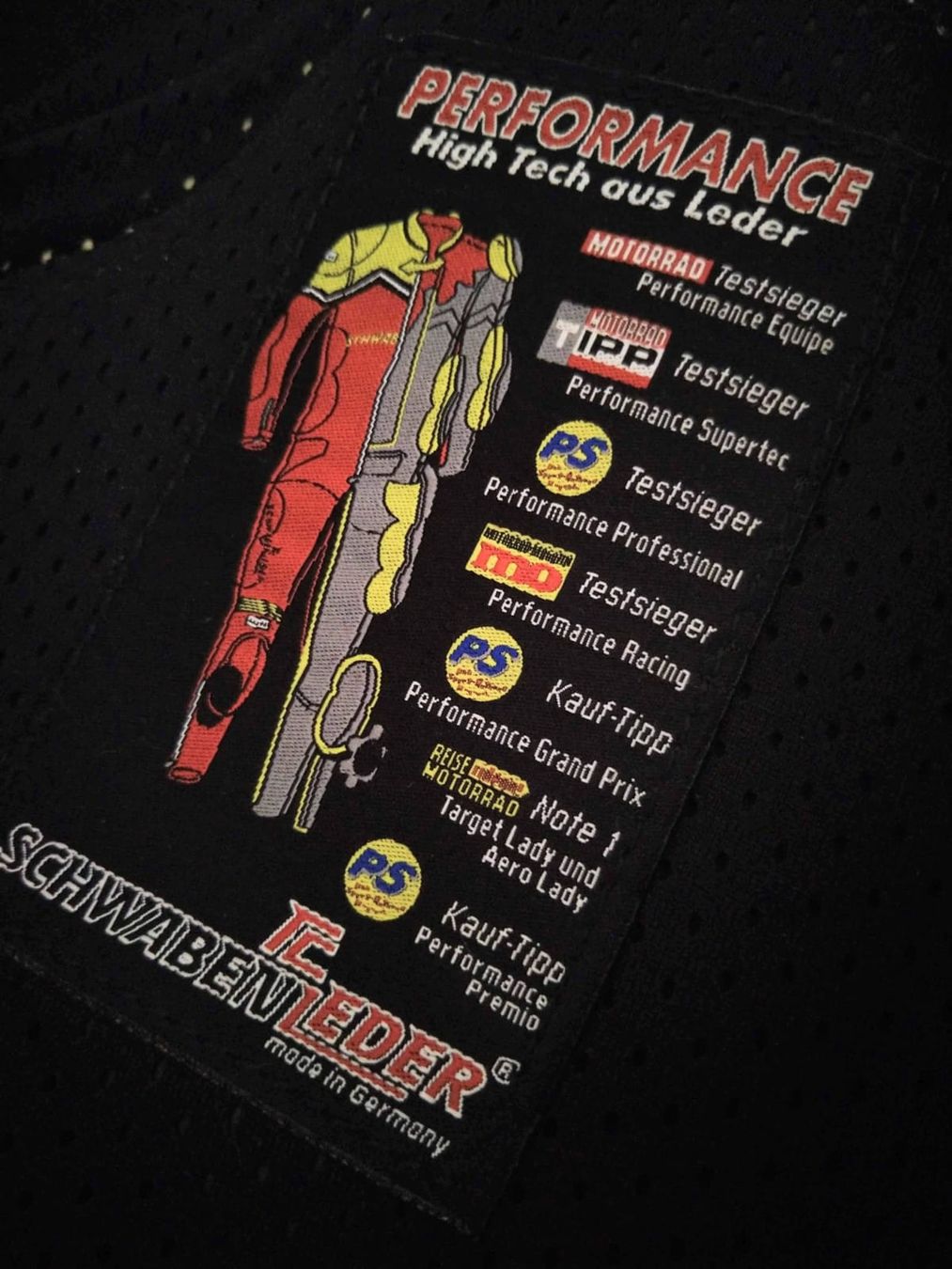 Costumes: Motorrad Lederkombi Schwabenleder – D'occasion à Bern par hugentobleroune 5