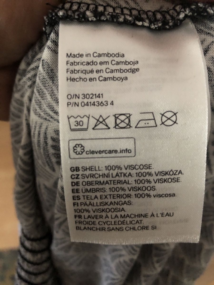 Top: Petit haut , taille S – Nuovo (secondo la descrizione) da Biel/Bienne venduto da Lianumi 4