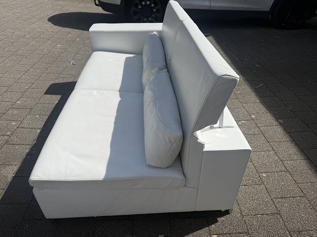 De Sede Divani: de Sede DS-7 Ledersofa weiss, 2-teilig – Usato da Liestal venduto da SwissChris4410 2