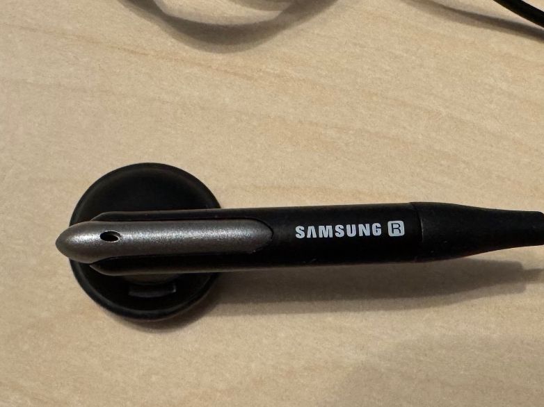 Samsung Kopfhörer: Samsung Kopfhörer Original – Gebraucht aus Neuhausen von Ematrix 1