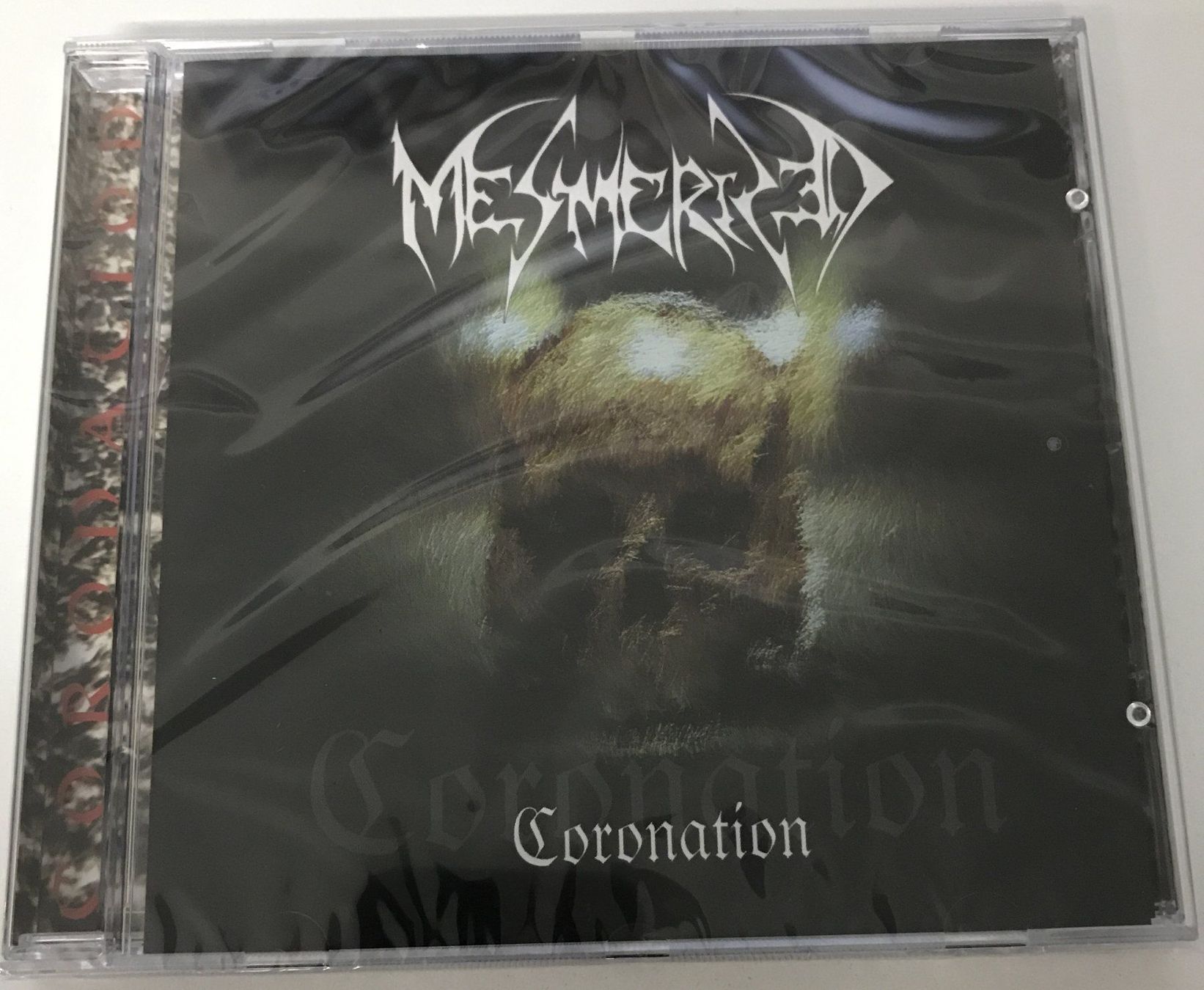 CD: CD- Mesmerized- Coronation – Nuovo e nell'imballaggio originale da Guntershausen venduto da Gloominati