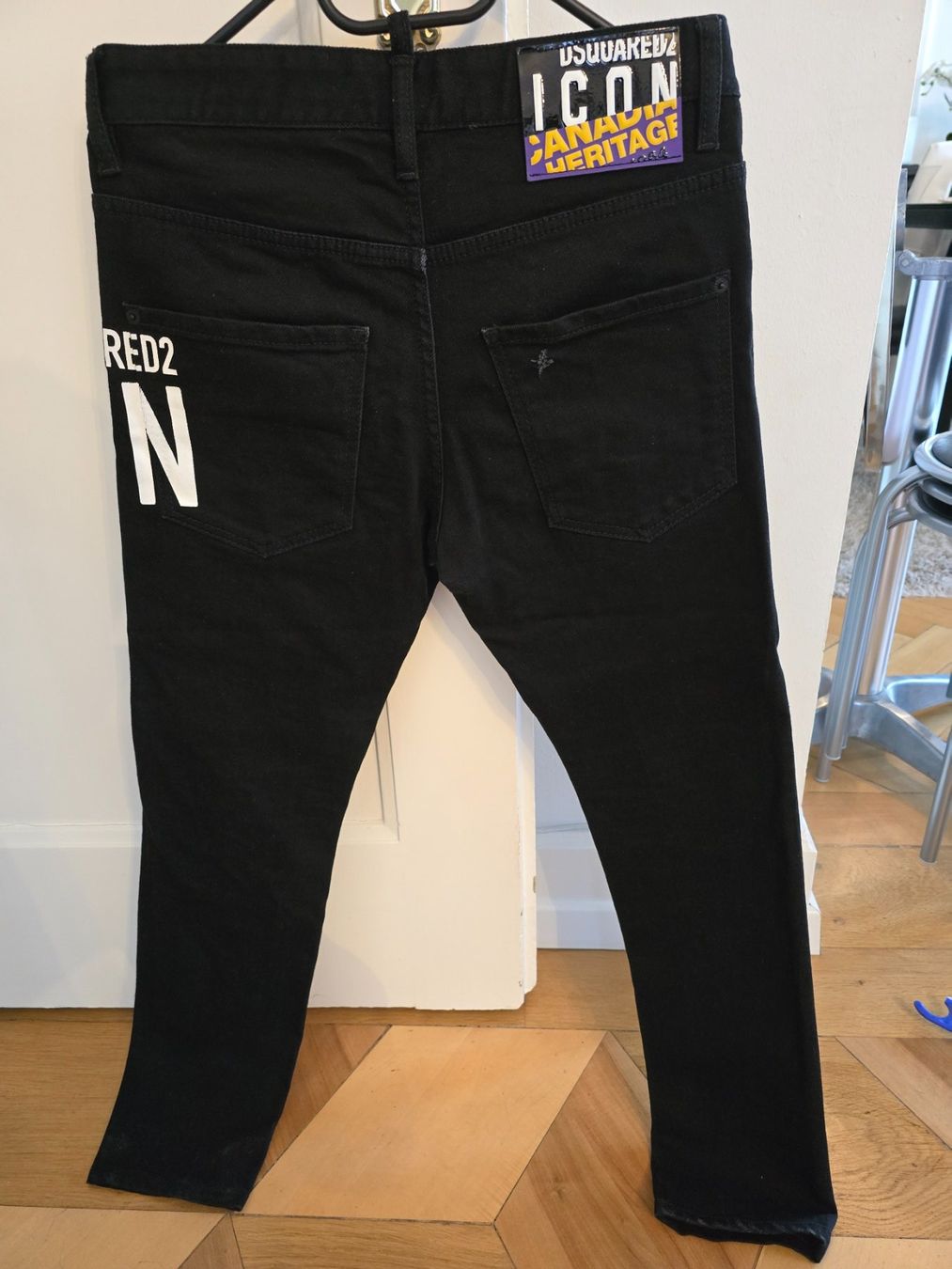 Dsquared2 Jeans: Dsquared2 Jeans – Nuovo (secondo la descrizione) da Grenchen venduto da Lucifero17 1