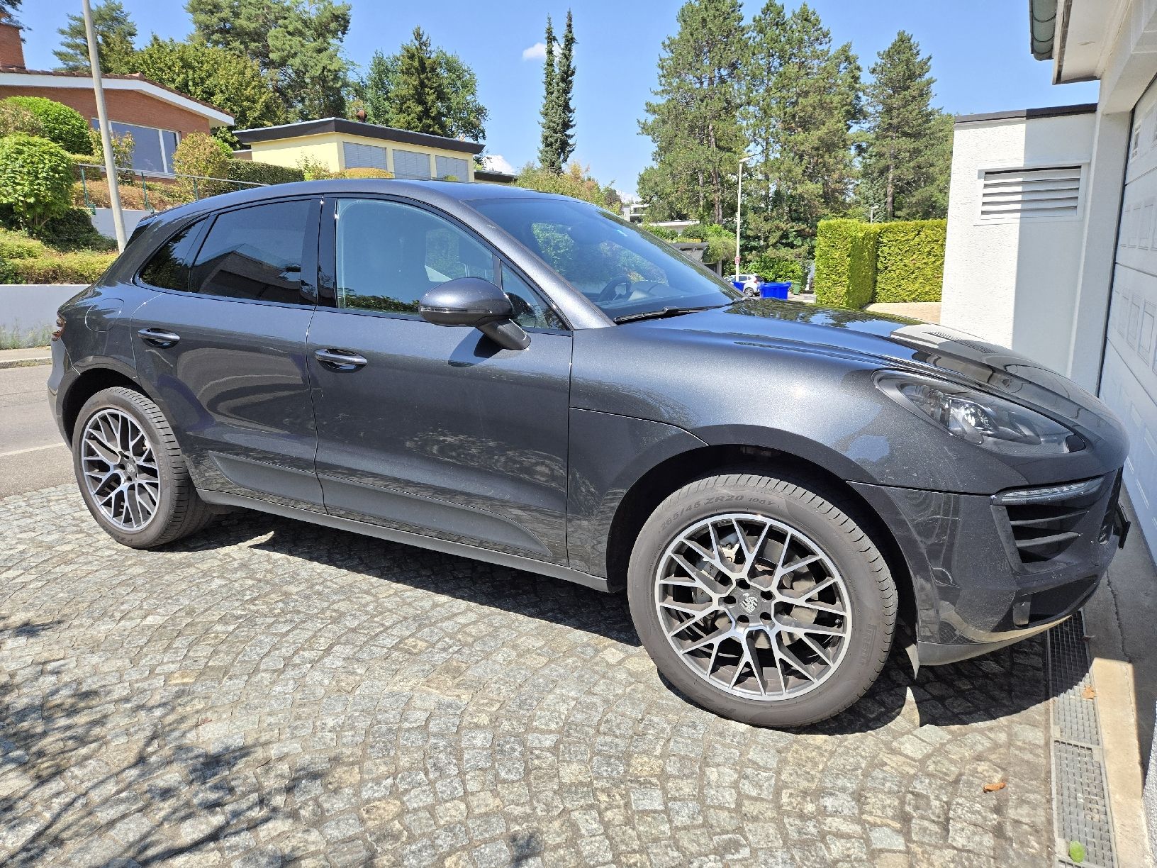Porsche Autos: Porsche Macan S – Gebraucht aus Binningen von radox123 1
