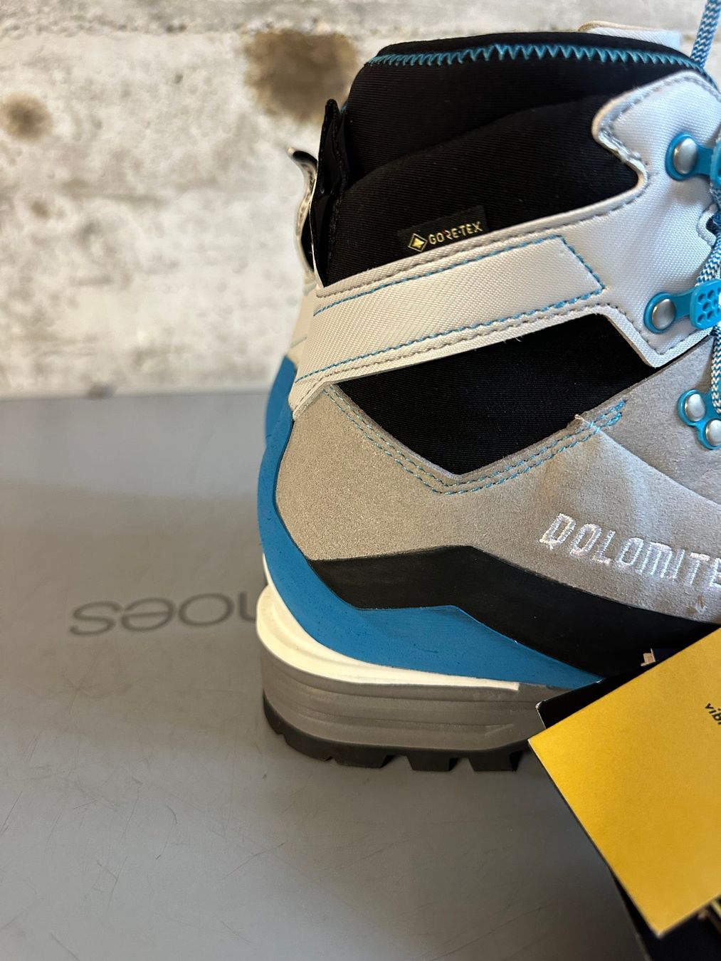 Dolomite Chaussures femmes: Dolomite Wanderschuhe Neu Gr. 41.5 – D'occasion à Emmenbrücke par karkarkar 5