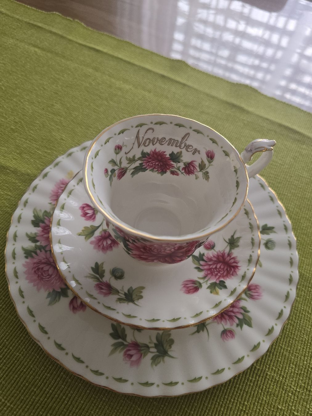 Royal Albert Set di piatti: Royal Albert November Trio – Usato da Thal venduto da Vintagekeller 1