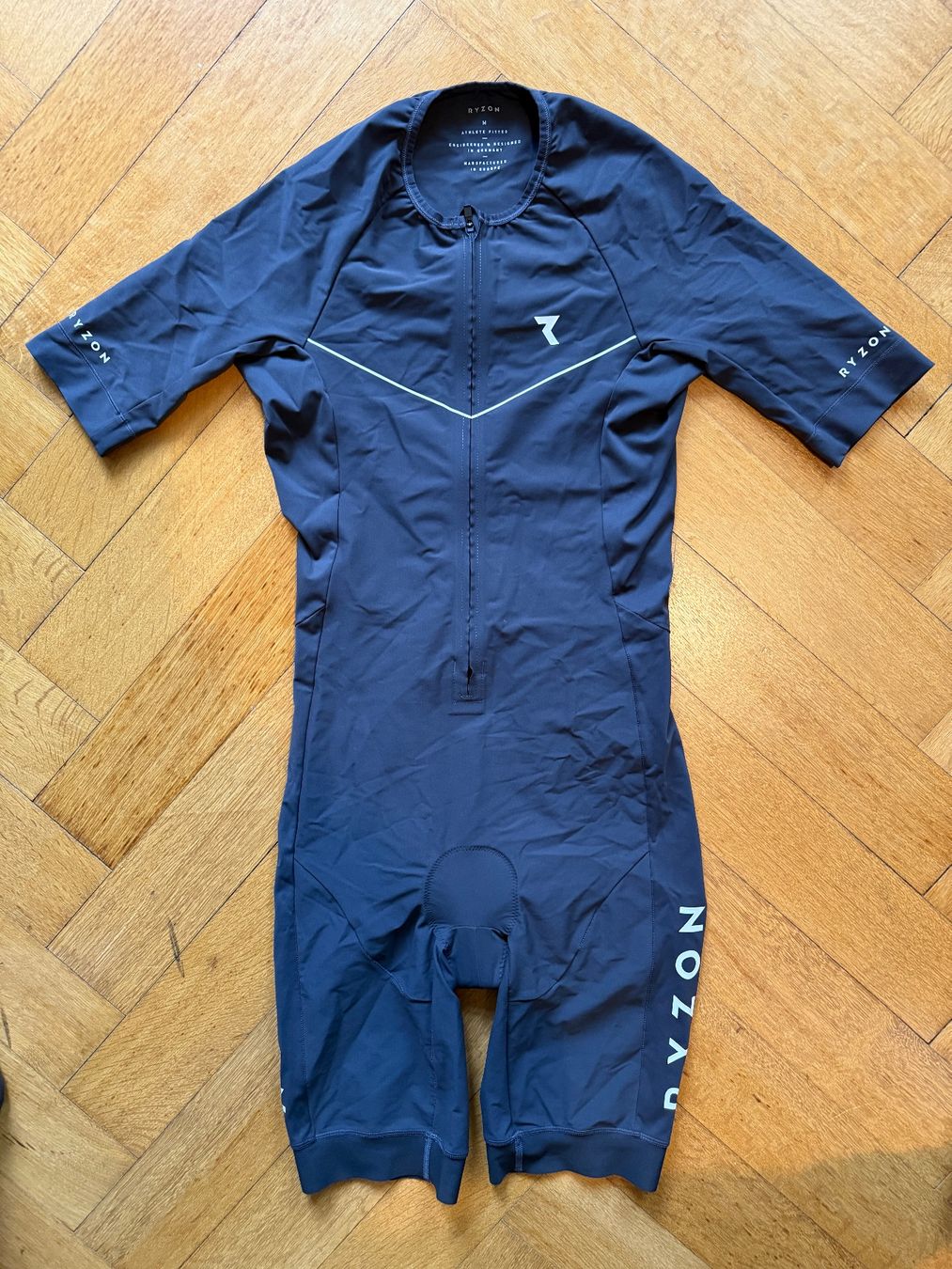 Ryzon Leibchen & Hosen: Triathlon-Anzug/Trisuit Ryzon – Gebraucht aus Basel von samuelgerber01