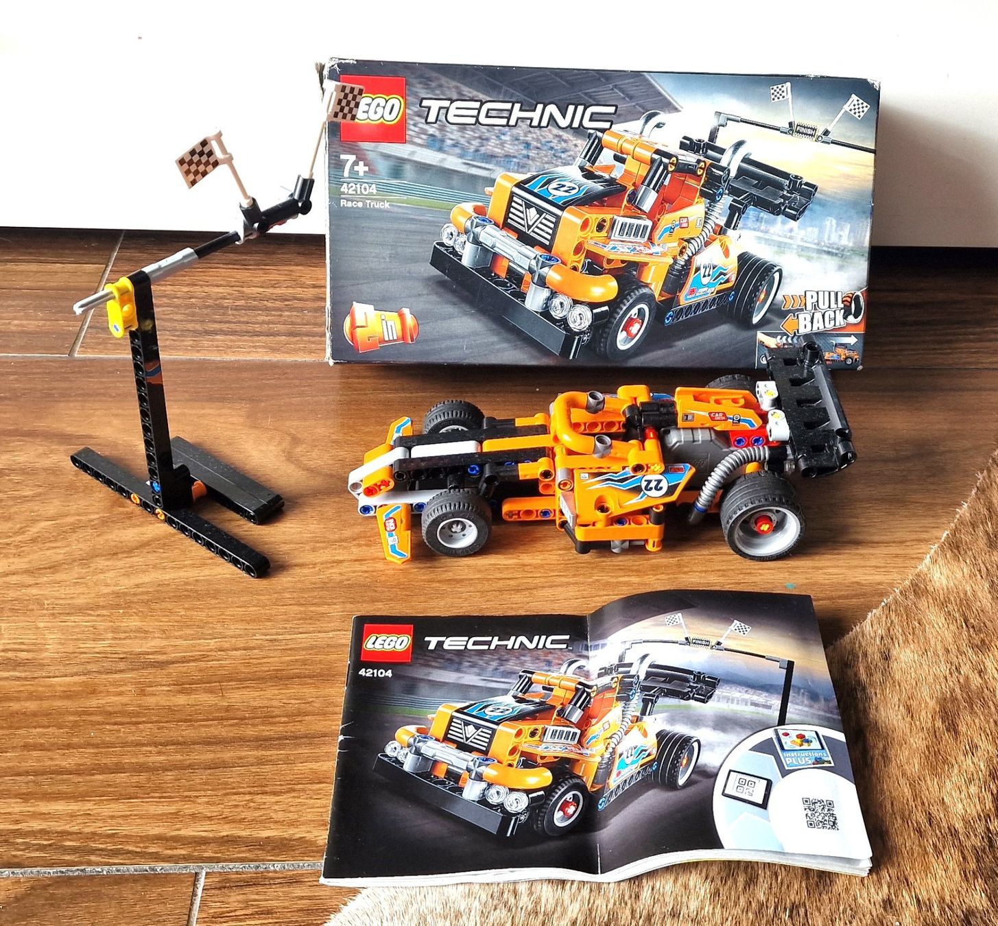 Lego Kit di costruzioni: Lego Technic Renn-Truck 42104 – Usato da Hombrechtikon venduto da MalgorzataJ