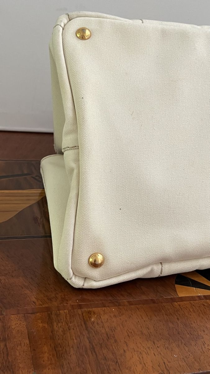 Prada Borse da donna: Prada Canvas Bag XL / beige – Usato da Basel venduto da marinaliane 7