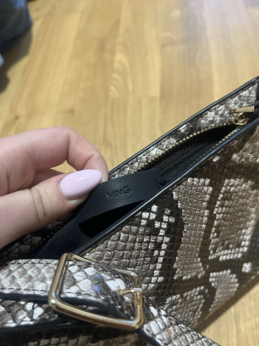 Borse da donna: Sac gris à motifs crocodile – Usato da Le Locle venduto da Mayd_h 2