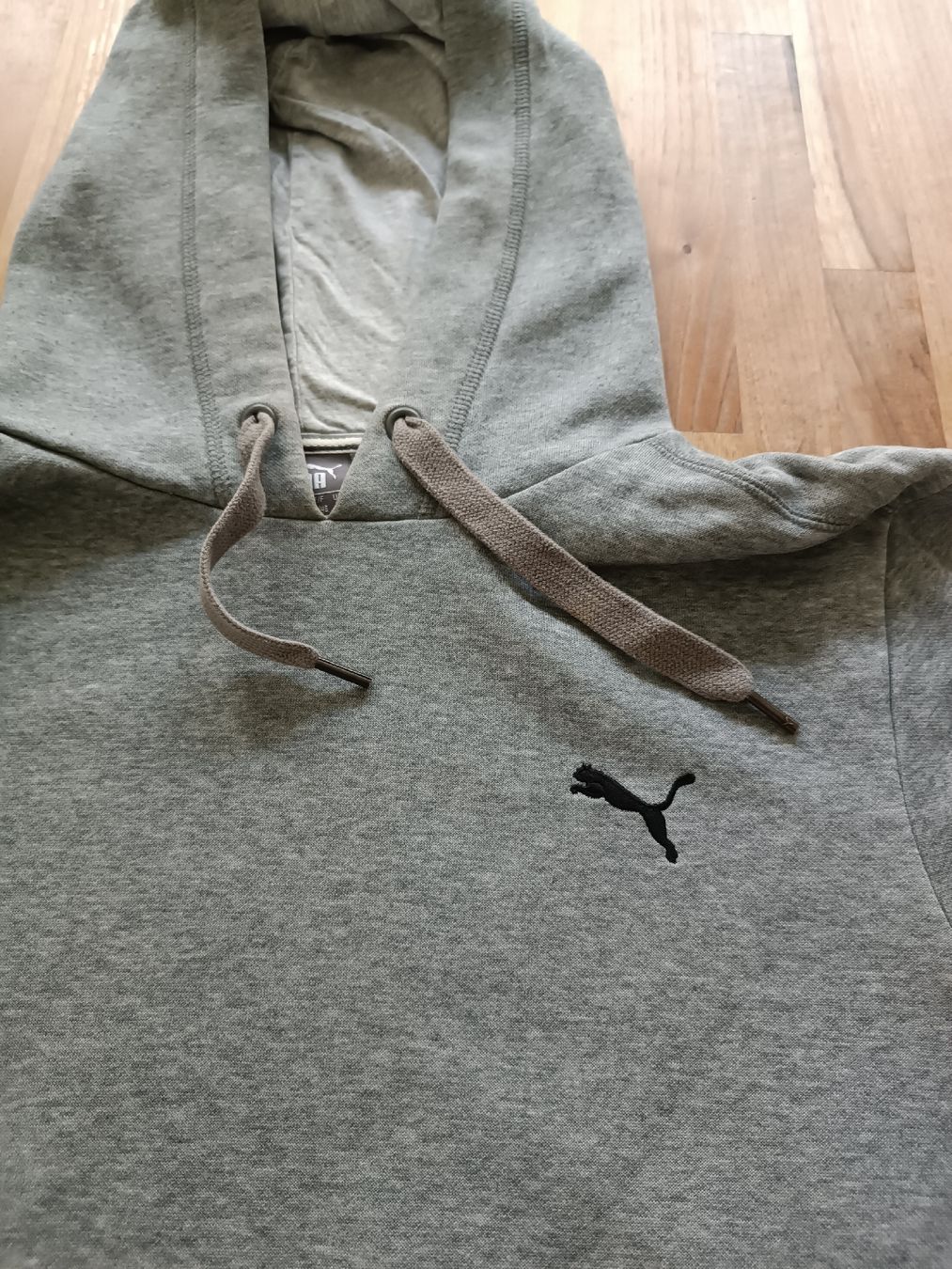 Puma Maglioni & Felpe: Hoodie/Kapuzen Pullover Puma – Nuovo (secondo la descrizione) da Basel venduto da kau_d97h 1