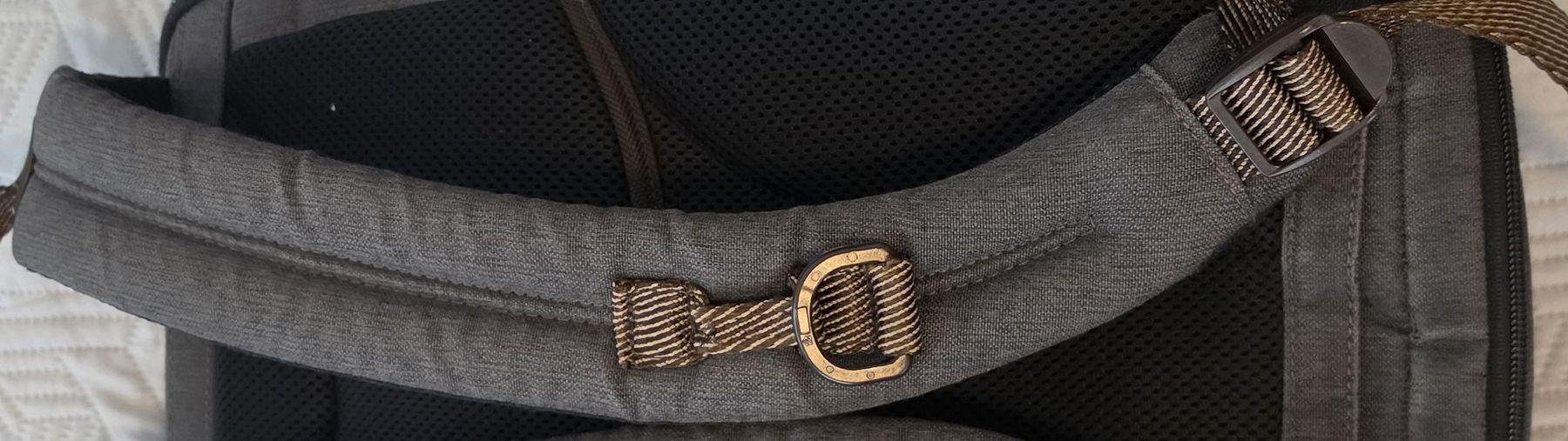 Tumi Rucksäcke: Tumi Laptop Backpack Unisex Grey – Gebraucht aus Bassersdorf von LiveLove 1