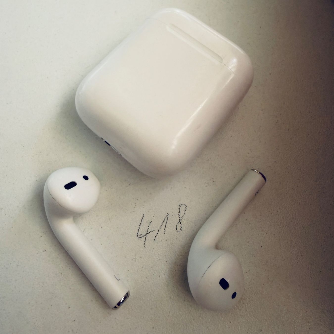 Apple Casques audio: Original Apple AirPods 2 Gen. Wireless Kopfhörer & Case – D'occasion à Basel par MY.AIRPODS.SHOP 5