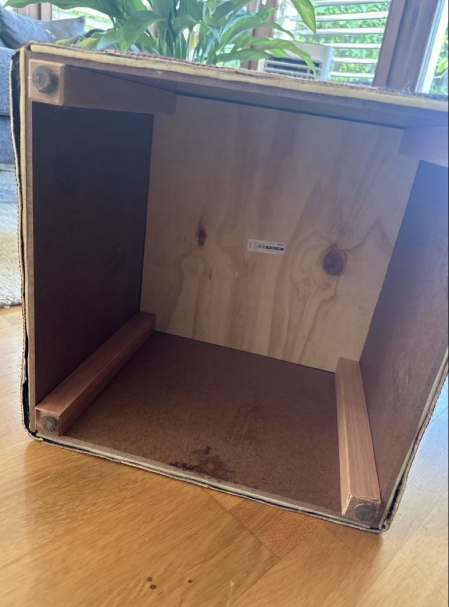 Ikea Tabourets: 2x Hocker aus Kuhfell – Neuf (Voir description) à Volketswil par julena2910 2