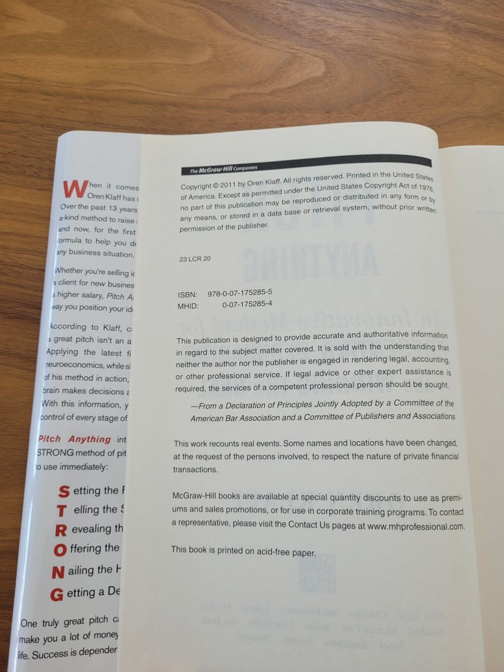 Bücher: Pitch Anything - Oren Klaff – Gebraucht aus St. Gallen von  1