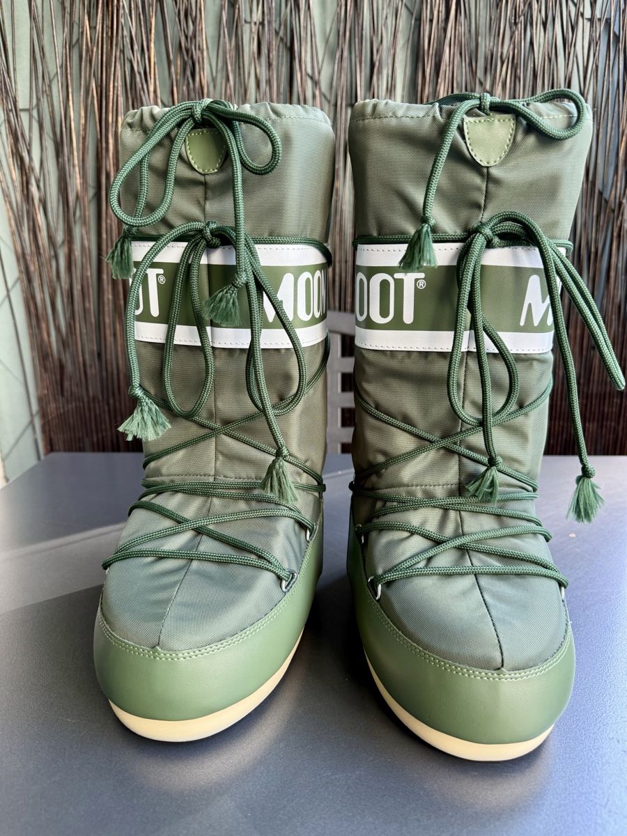 Moon Boot Damenschuhe: Moon Boot  – Neu und originalverpackt aus Kreuzlingen von Tronc59