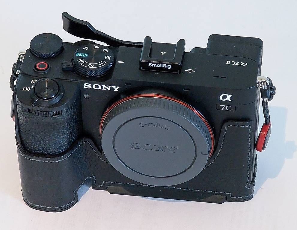 Sony Fotocamera: Sony Alpha 7CII 33 Mpx, Plein format – Nuovo e nell'imballaggio originale da Torny le Grand venduto da cla_w6np 1
