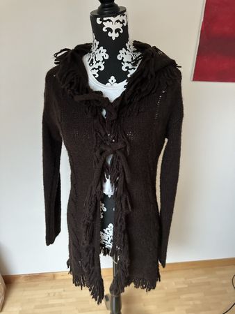 Strickjacke Grösse 36