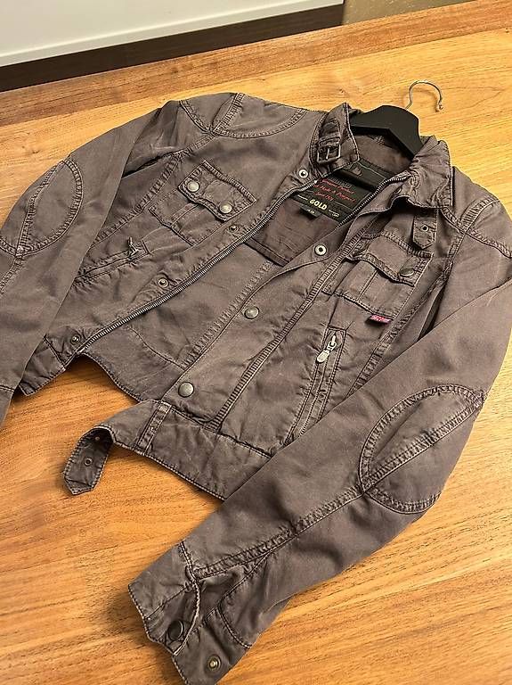 Giacche: Belstaff Bikerjacke Damen Gr. 40 IT – Usato da Zürich venduto da cla_hr9l 1