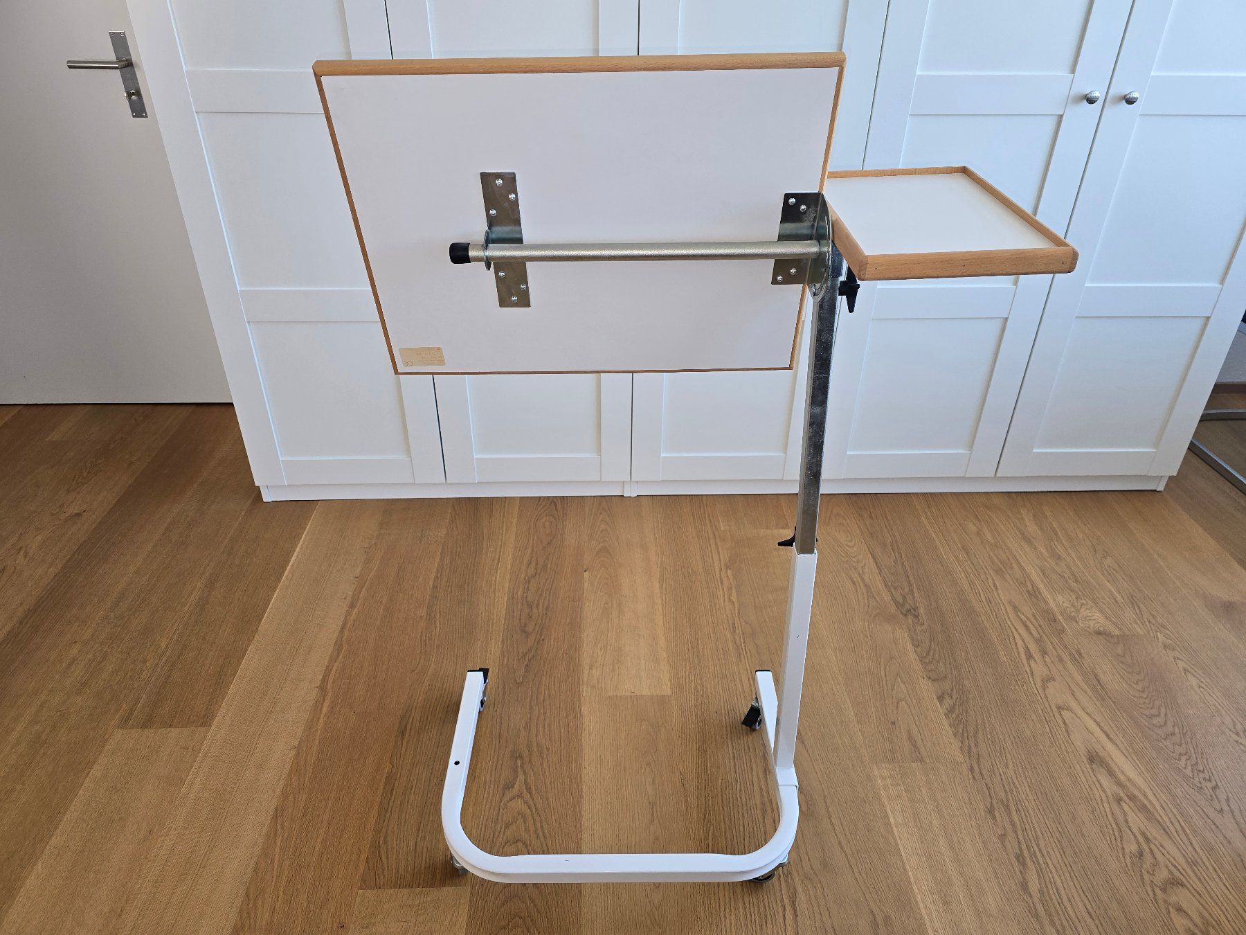 Tables: Betttischwagen sehr stabil – D'occasion à Köniz par dan_p2pc 1