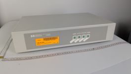 Hewlett Packard Switch 4 Port Console J1461A - Top Zustand!