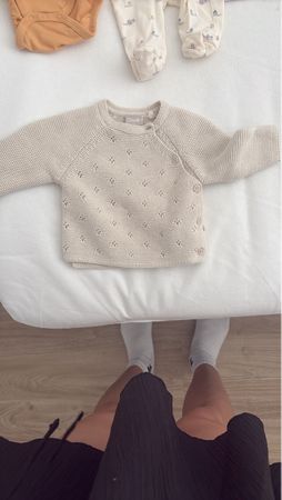 Baby Strickjacke beige Grösse 62 guter Zustand